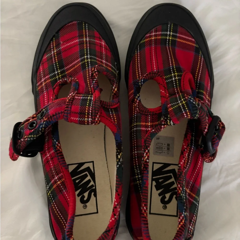 Vans Red and Black Plaid Sneakers includes 3 pack No Show Vans Socks 🧦 - Picture 4 of 6